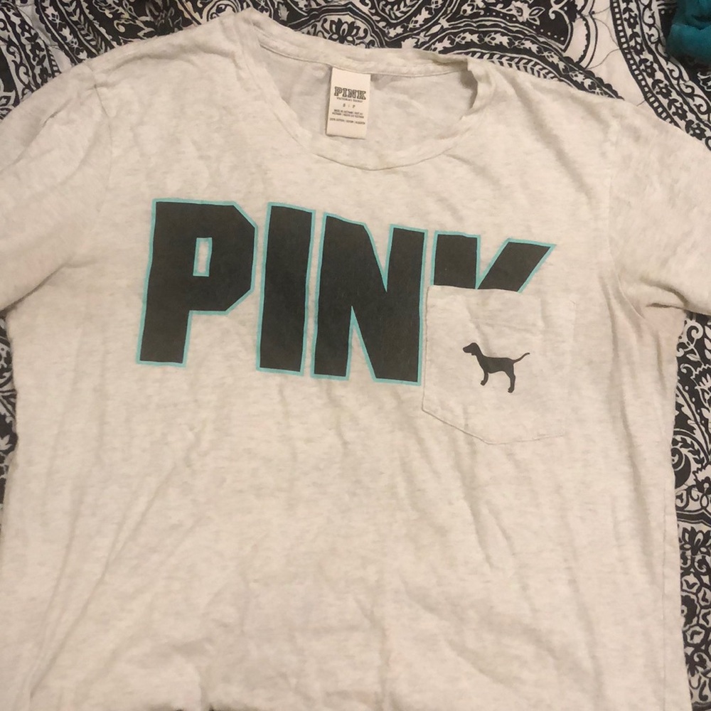 PINK VS Tee